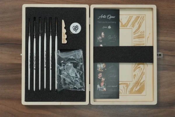 Angel Giraldez’s Signature Brush Set - Image 3
